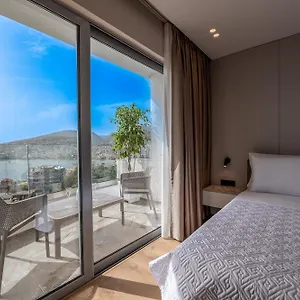 Teuta 4* Saranda